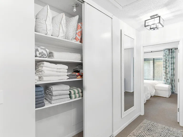 1130 Silent Harbor Ct — Photo 16