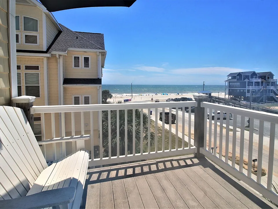 215 Summerwinds Pl
