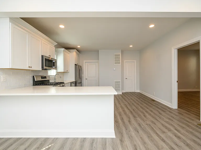 32 Woodland Ave #1 — Photo 9