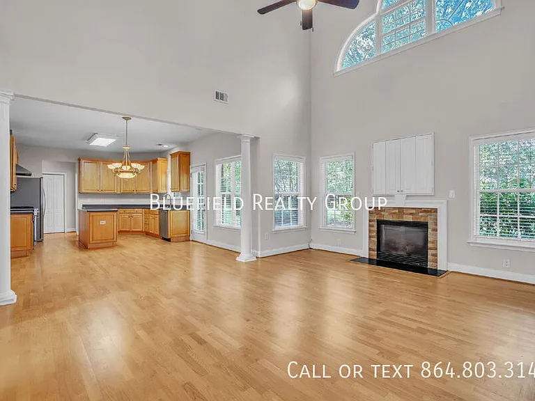 343 Rhapsody Ln — Photo 4