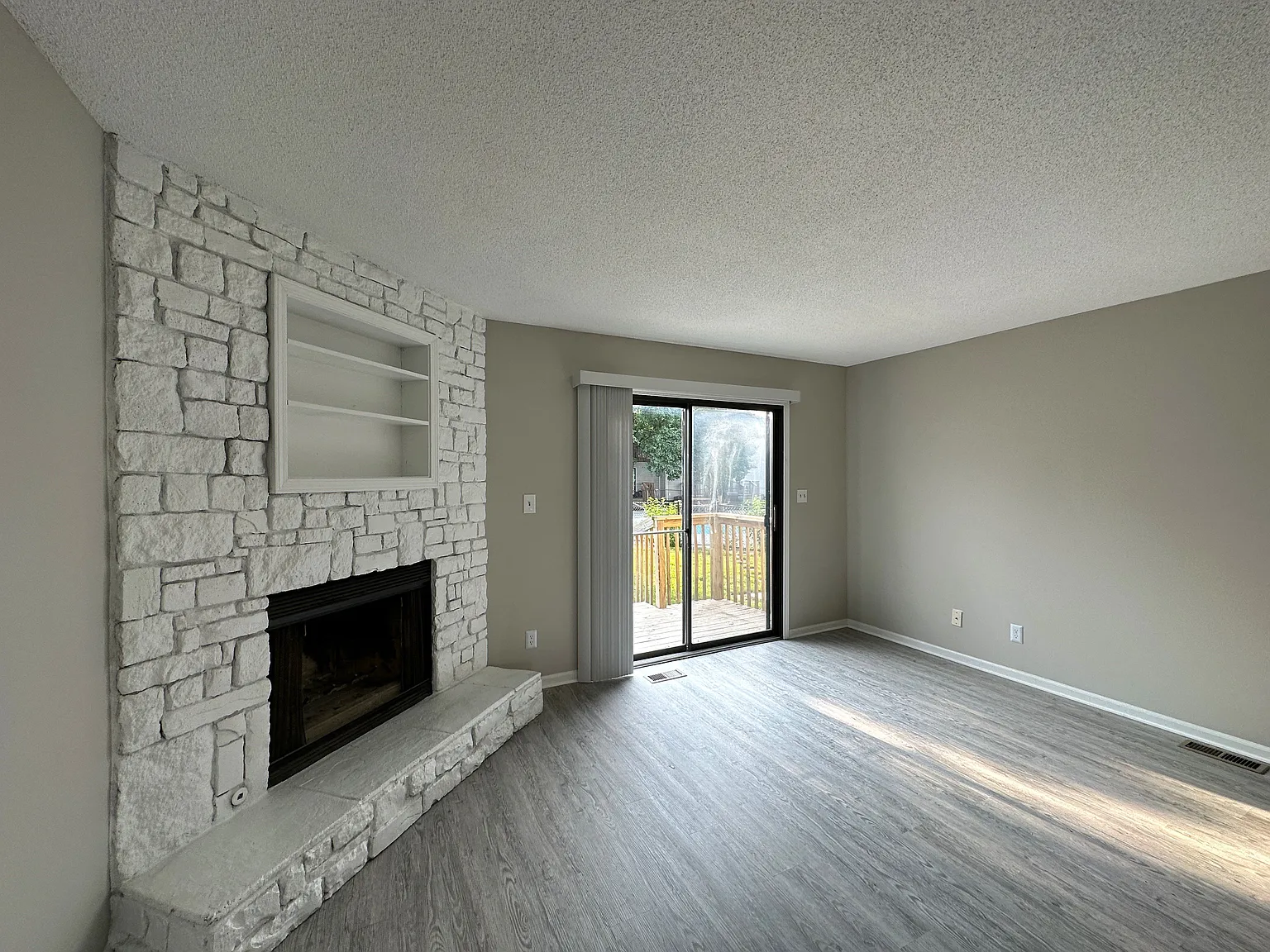 Princeton Court — Photo 3