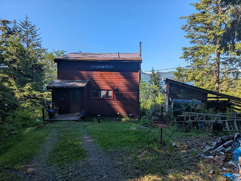 19153 Bonnie Pl — Photo 2