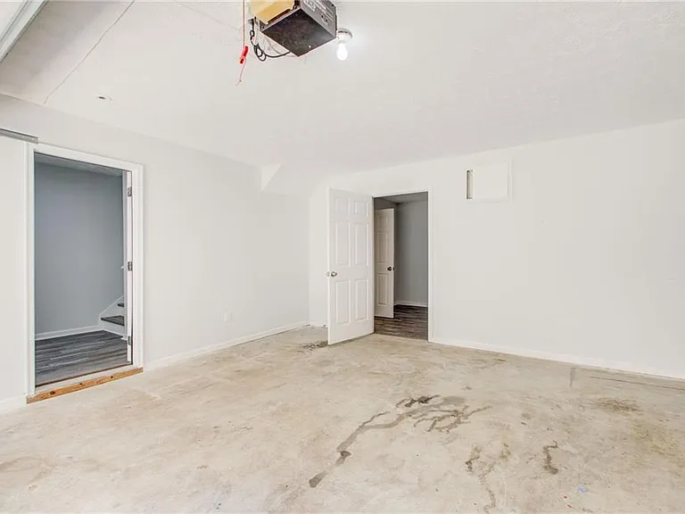 2470 Stonegate Dr NW — Photo 5
