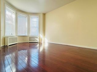 60-80 67th Ave #1F, Ridgewood, NY 11385
