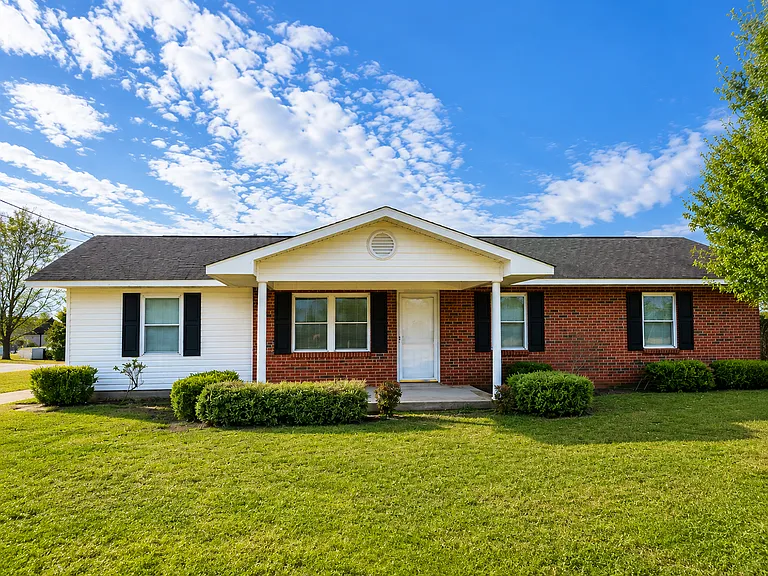 1521 County Road 533 — Photo 1