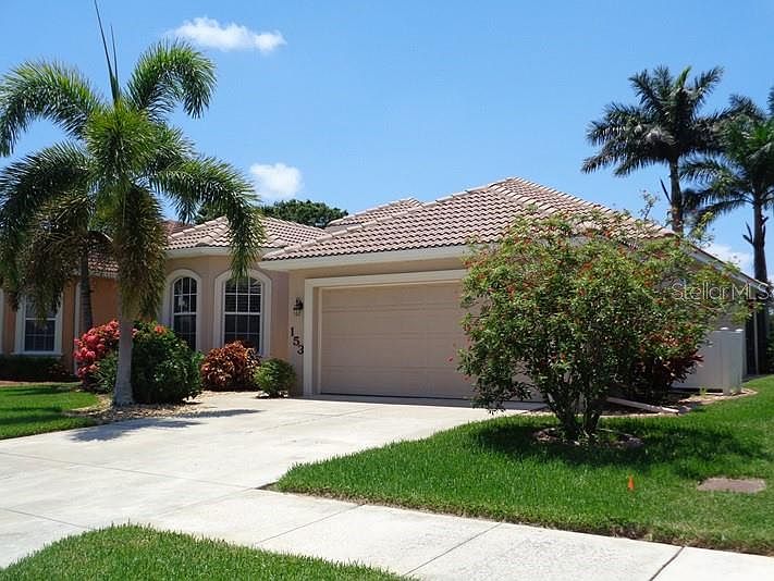 1st image of 153 Valencia Lakes Dr