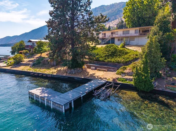 15082 South Lakeshore Road, Chelan, WA 98816