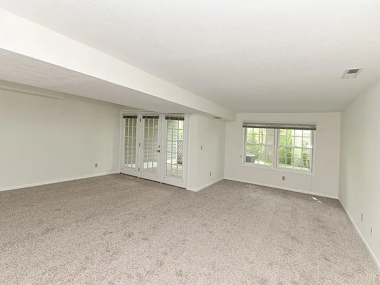 11528 Symmes Gate Ln — Photo 12