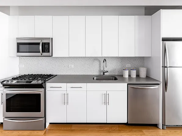 33 Bond Street 1513 image 23 of 24