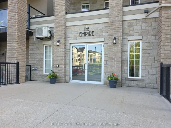 44 Ferndale Dr S Unit 305, Barrie, ON L4N 2V1