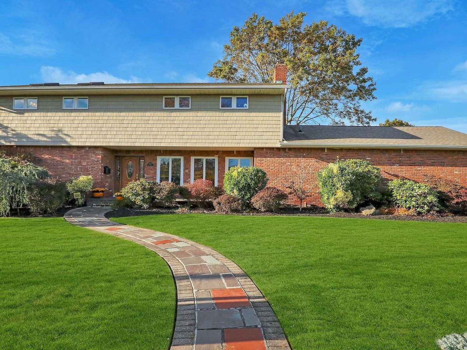 100 Cedar Lane, Babylon, NY 11702 Zillow