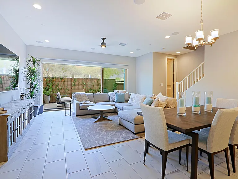7350 E Vista Bonita Dr — Photo 6