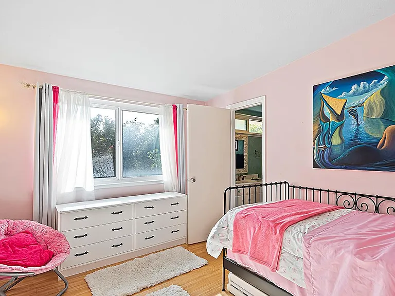 1875 Parkcrest Dr — Photo 9