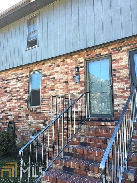 1st image of 1093 Oakland Ave SE APT C