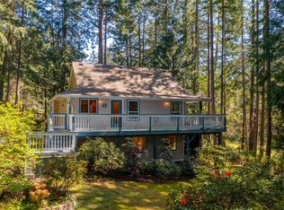 2705 Galley Cres, Southern Gulf Islands, BC V0N 2M2