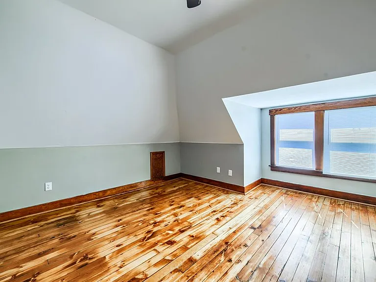 1023 Neil Ave — Photo 21