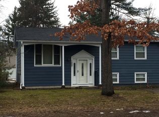 1907 Seneca St, Traverse City, MI