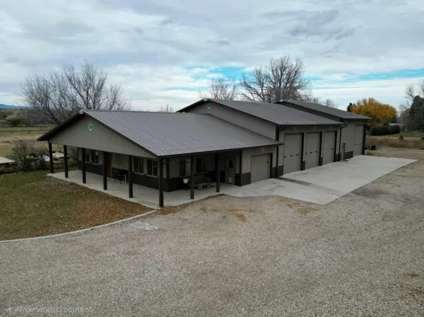 7 Woodland Park Rd, Sheridan, WY 82801