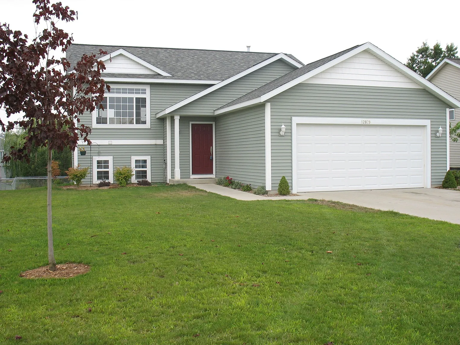 12879 Red Maple Ln photo 1