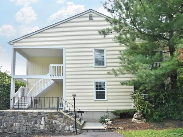 352 Carroll Clos, Tarrytown, NY 10591