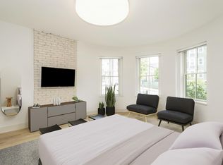 170 Saint Alphonsus St #1, Boston, MA 02120