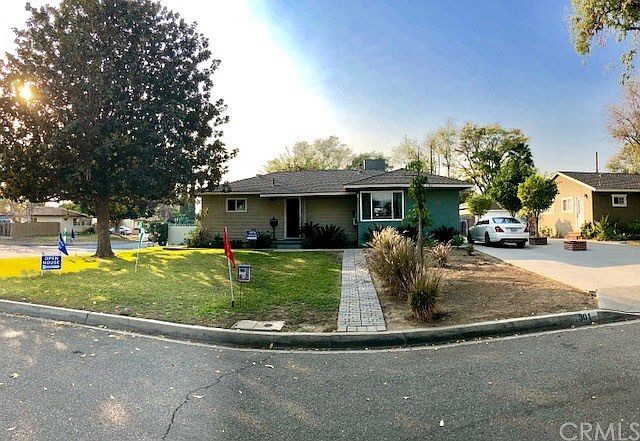 1st image of 301 N Yaleton Ave