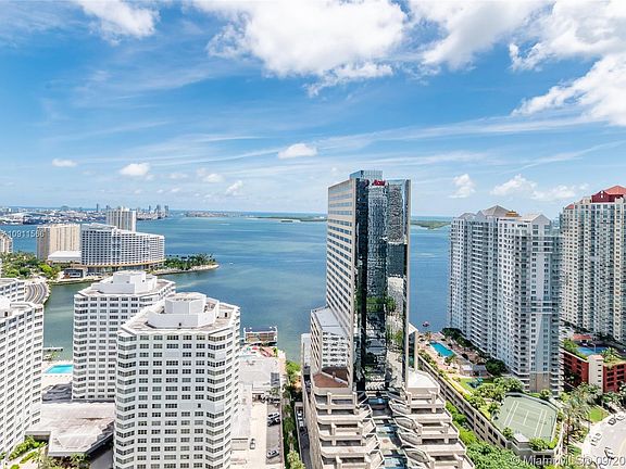 4th image of 951 Brickell Ave APT 3210