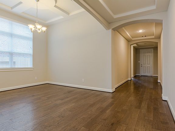 Coffered & Tray Ceilings