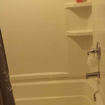 3rd image of 536 E Poplar St #1