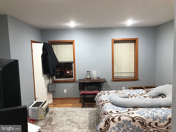 5th image of 2615 E Allegheny Ave Floor 3