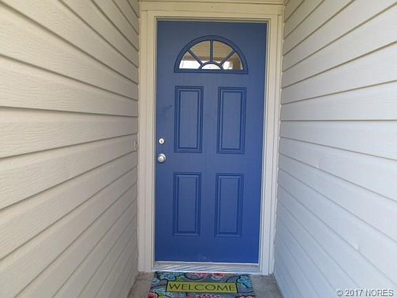 3rd image of 3118 S 210 East Ave