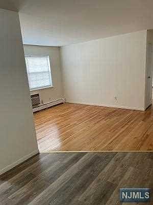 2nd image of 278 Main St #B1