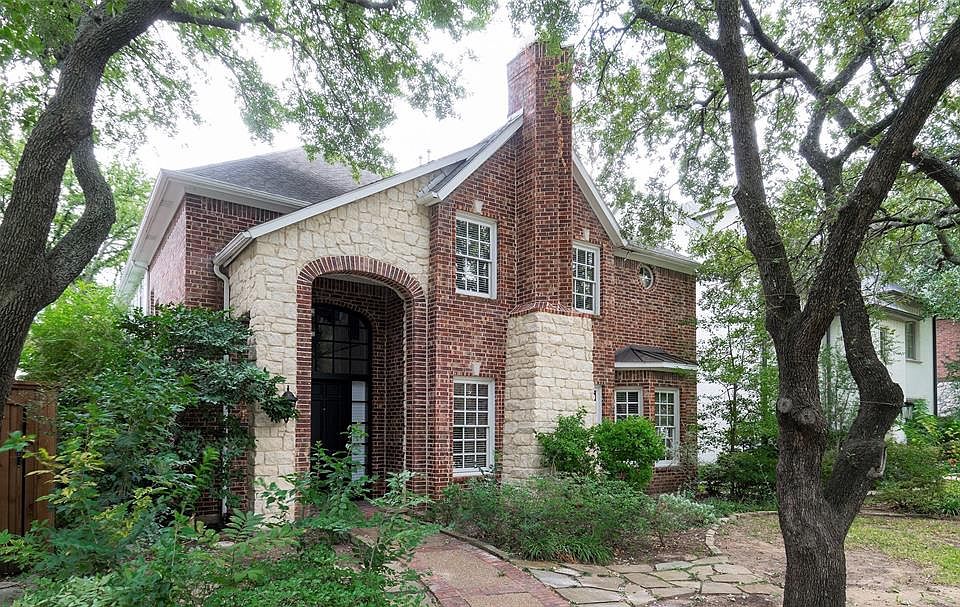 1st image of 2833 Fondren Dr