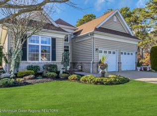 41 Muirfield Rd, Jackson, NJ 08527