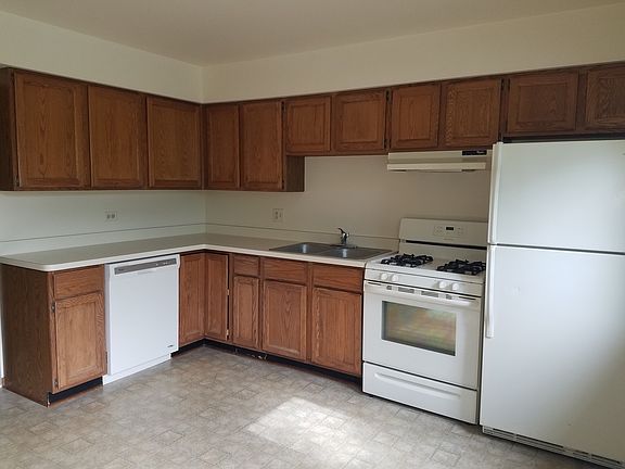 4th image of 577 Anita Ave APT 2N