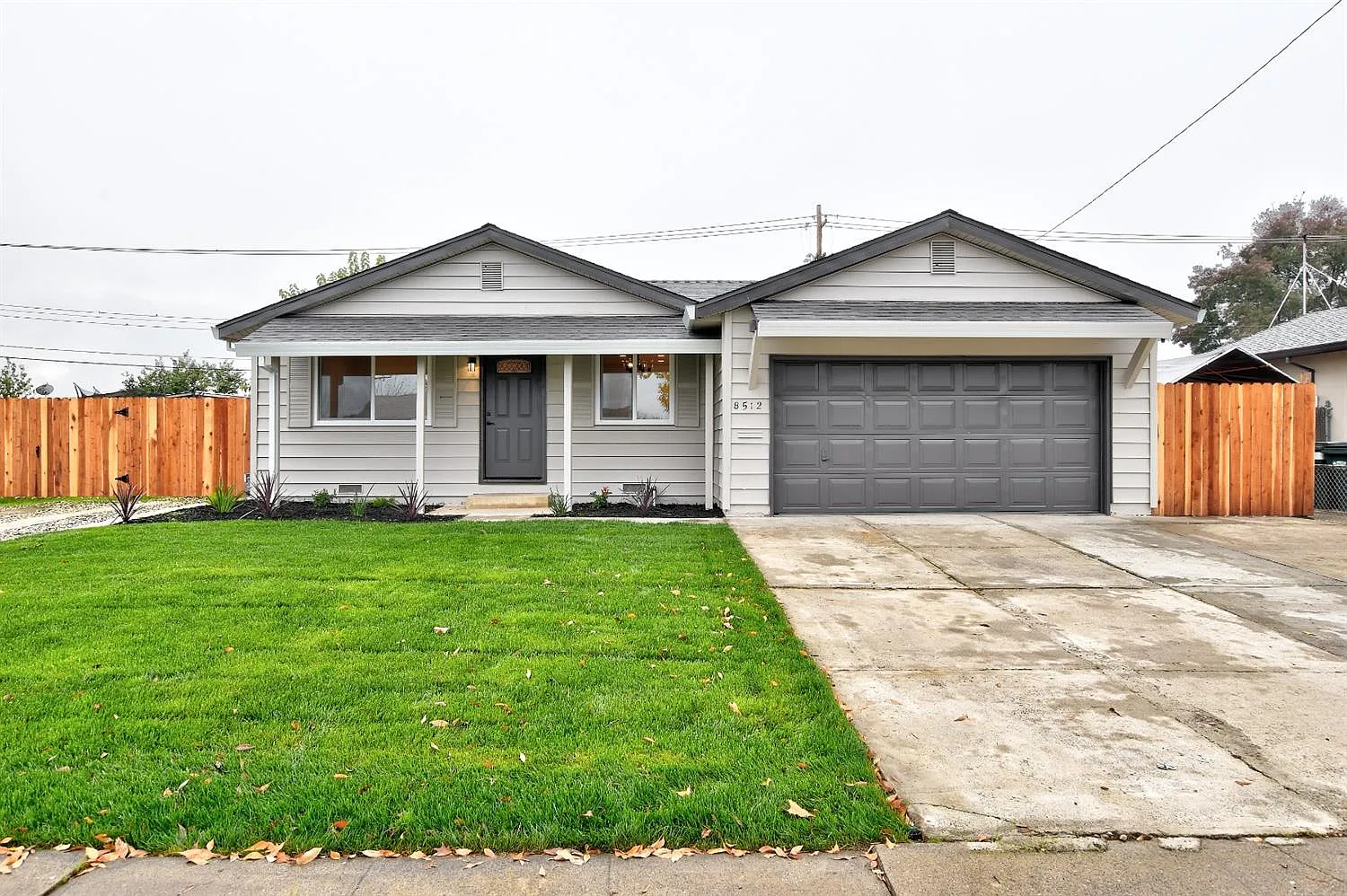 8512 Danridge Dr photo 1