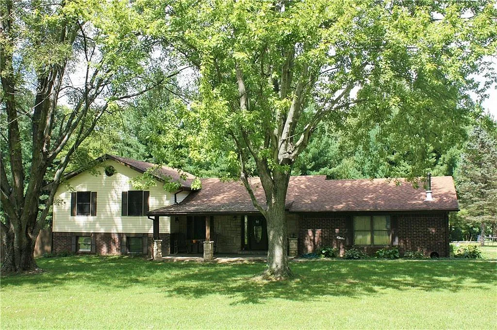 4172 Mohawk Ln photo 1
