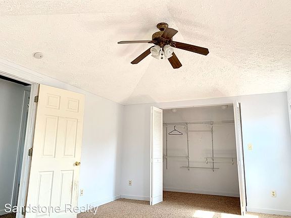 2nd image of 641 Dewey Ave