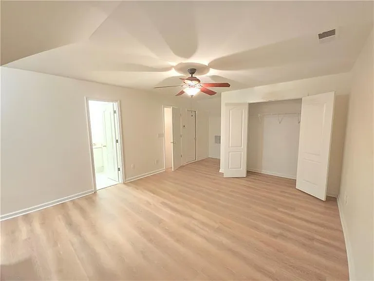 12592 Waterside Dr — Photo 32