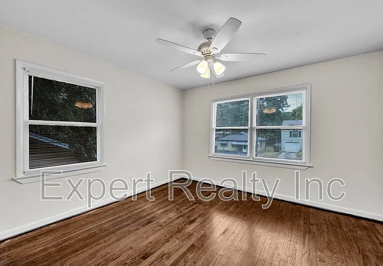 7428 Paris Ave — Photo 12