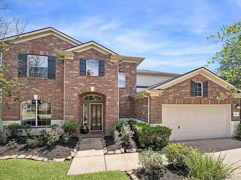 1st image of 15347 Stoneridge Park Ln