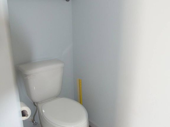 5th image of 632 SW 34th Trce #342