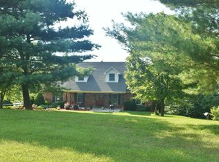 5579 E Raitt Rd, Hartsburg, MO 65039