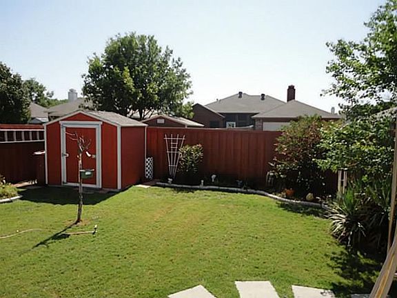 2nd image of 5717 Turner St