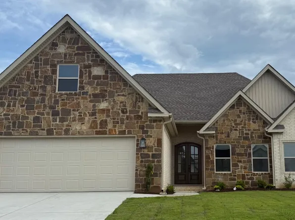 5028 Deliverance Dr, Jonesboro, AR 72405