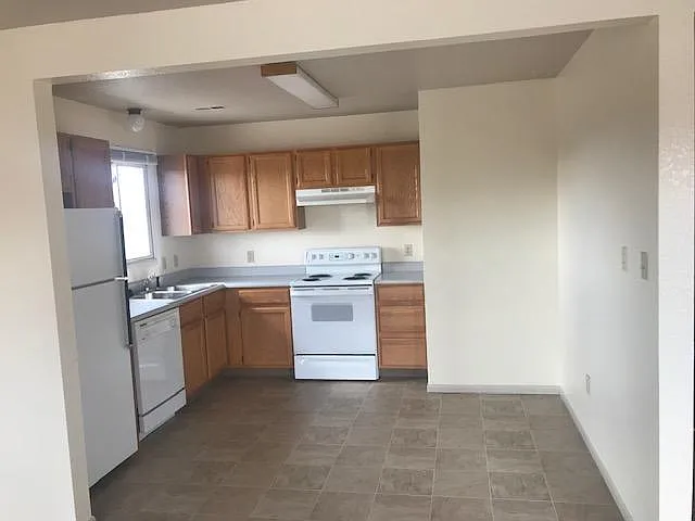 1705 Sanders Dr #A — Photo 2