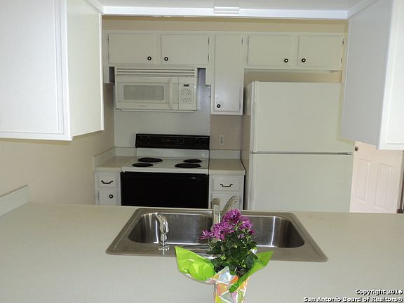 5th image of 4507 Avenida Prima St