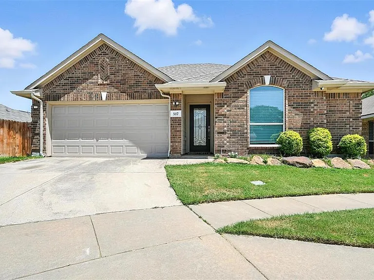 517 Lowery Oaks Trl — Photo 1