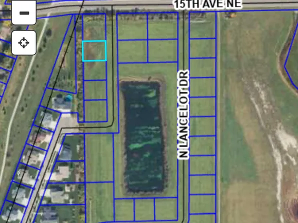 1421 Kettering Dr, Aberdeen, SD 57401