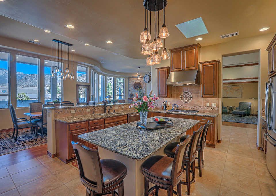 1st image of 13505 Piedra Grande Pl NE